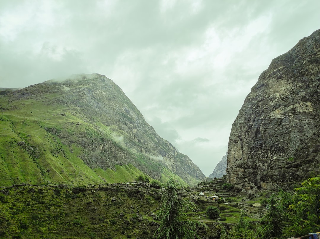 Rishikesh to Badrinath & Kedarnath Dham Taxi