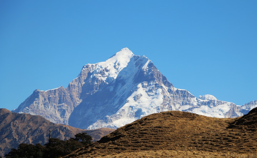 Dehradun to Chamoli Taxi